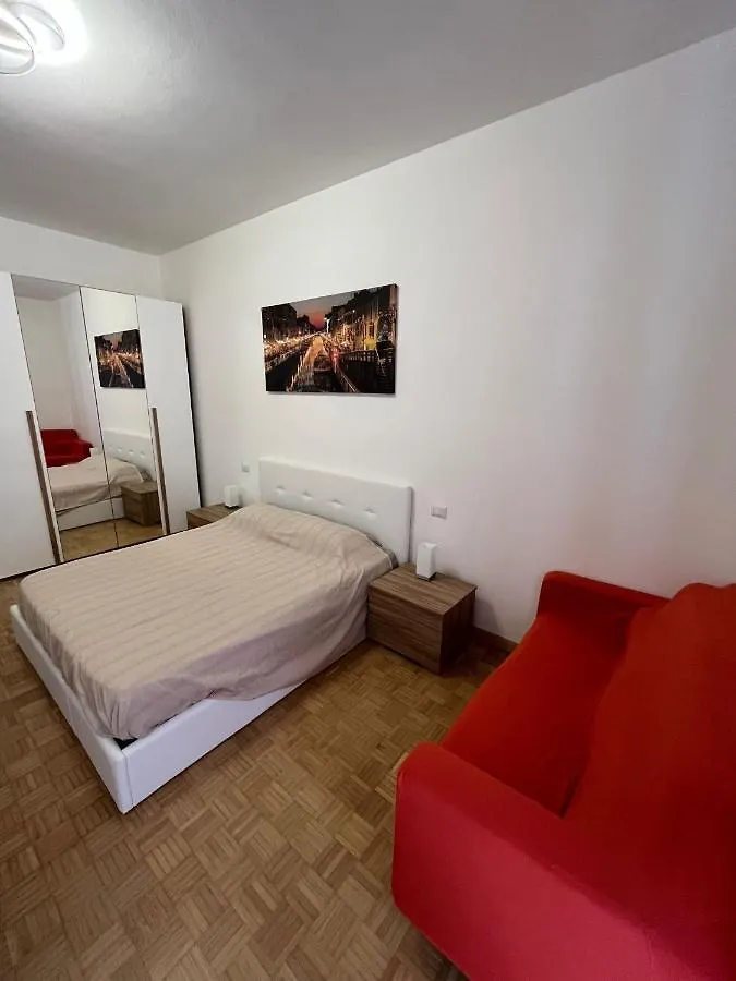 Casa Vittoria A Due Passi Da Milano Lejlighed Cesano Boscone