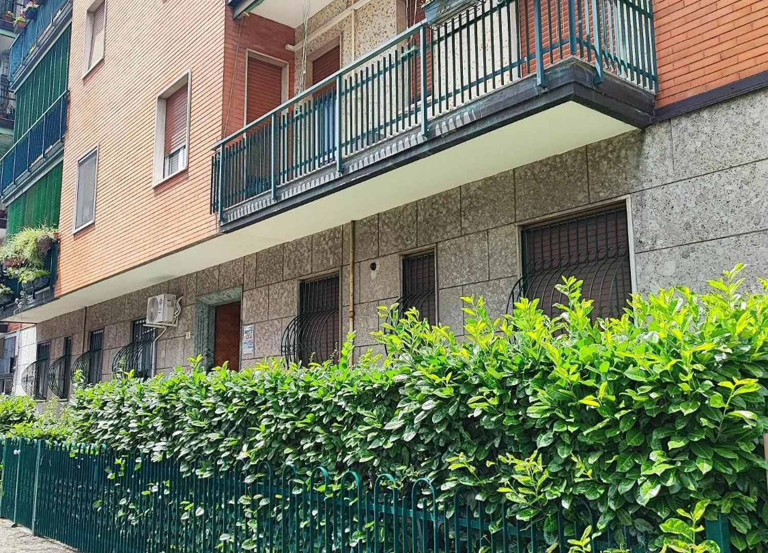 Casa Vittoria A Due Passi Da Milano Lejlighed Cesano Boscone